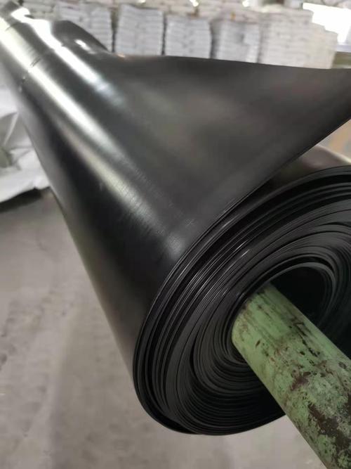 重慶高碩新型材料 土工膜、土工格柵與復(fù)合土工膜引領(lǐng)新型膜材料發(fā)展
